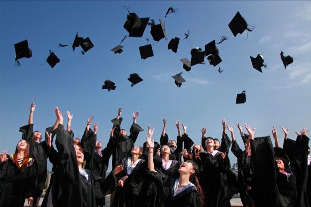 Ventajas de estudiar en Estados Unidos Ventajas de estudiar en Estados Unidos